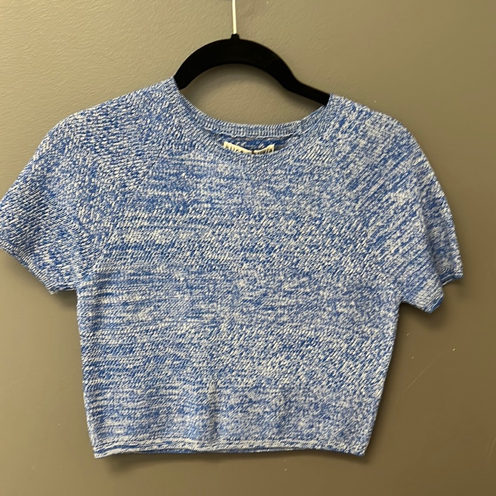 Alice & Olivia blue knit top